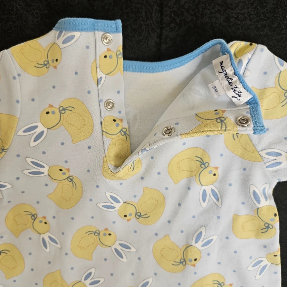 NWT "Mangnolia Baby Bunny Ears Printed Playsuit." 3 Months - Picture 6 of 8